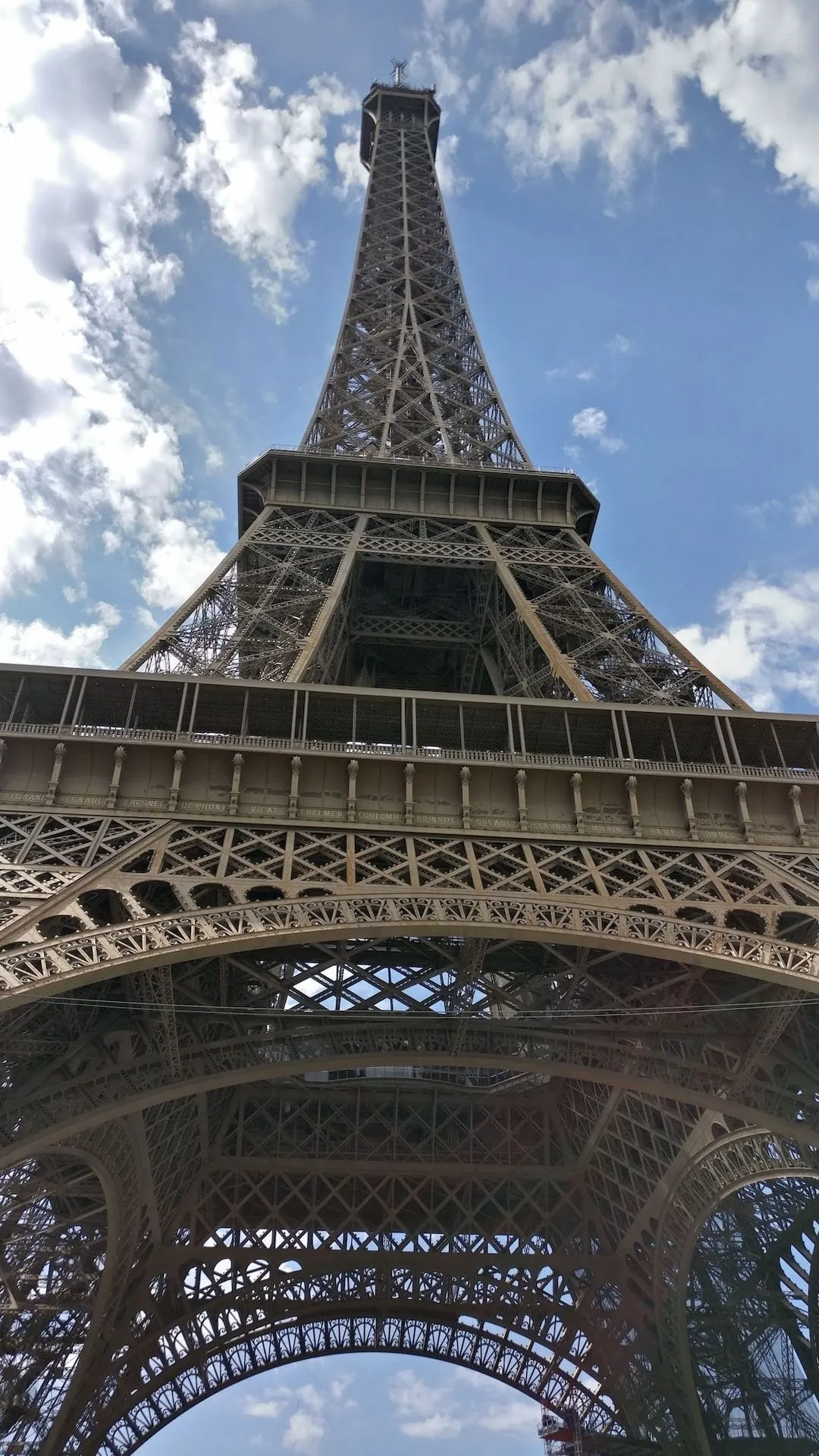Eiffel 2